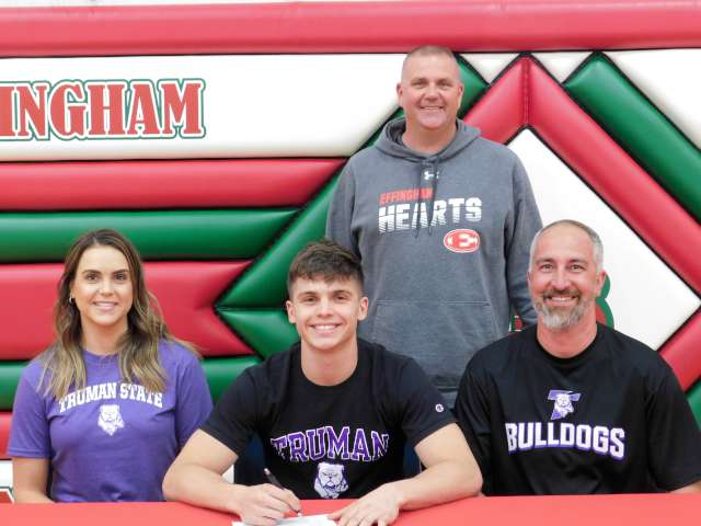 tristin duncan signing 5 10 21 640